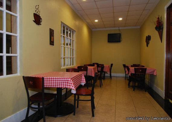 Hotel Elev8 Conroe Restaurant foto